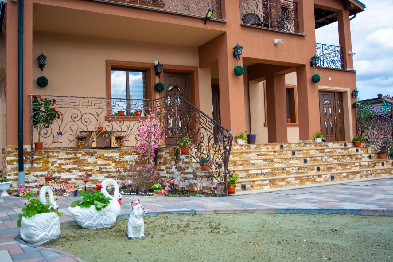 לינה וארוחת בוקר Călimăneşti Casa Erk מראה חיצוני תמונה