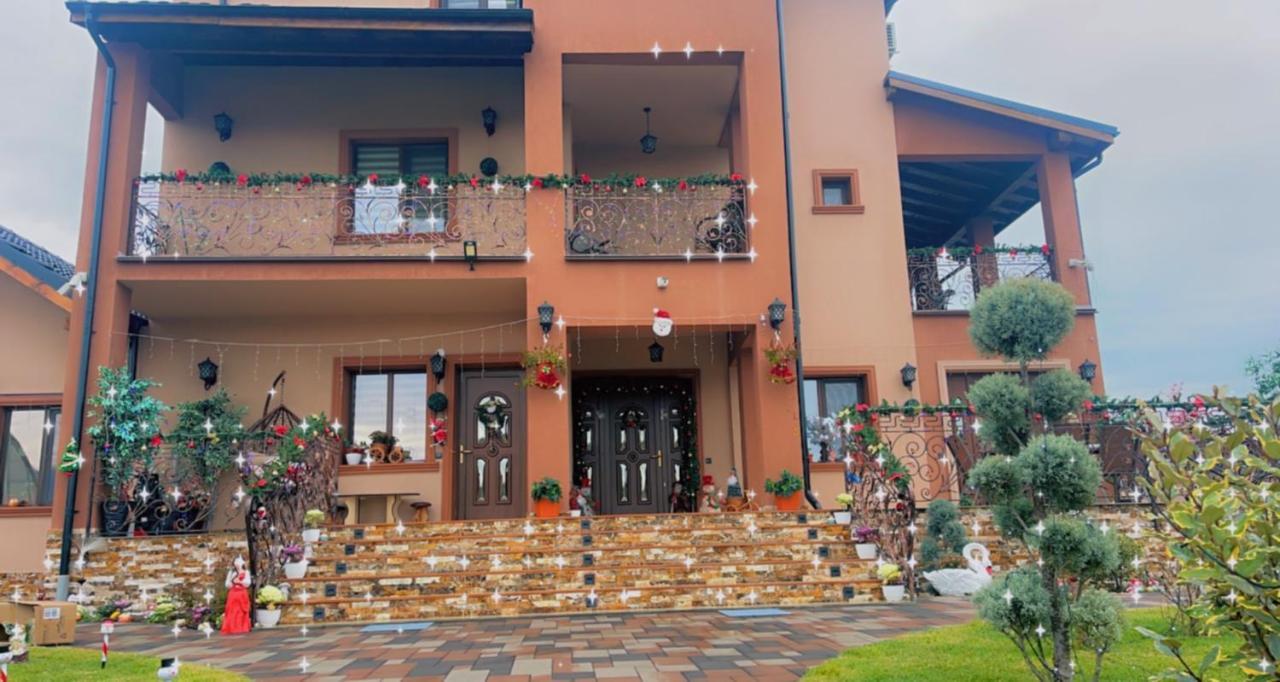 לינה וארוחת בוקר Călimăneşti Casa Erk מראה חיצוני תמונה