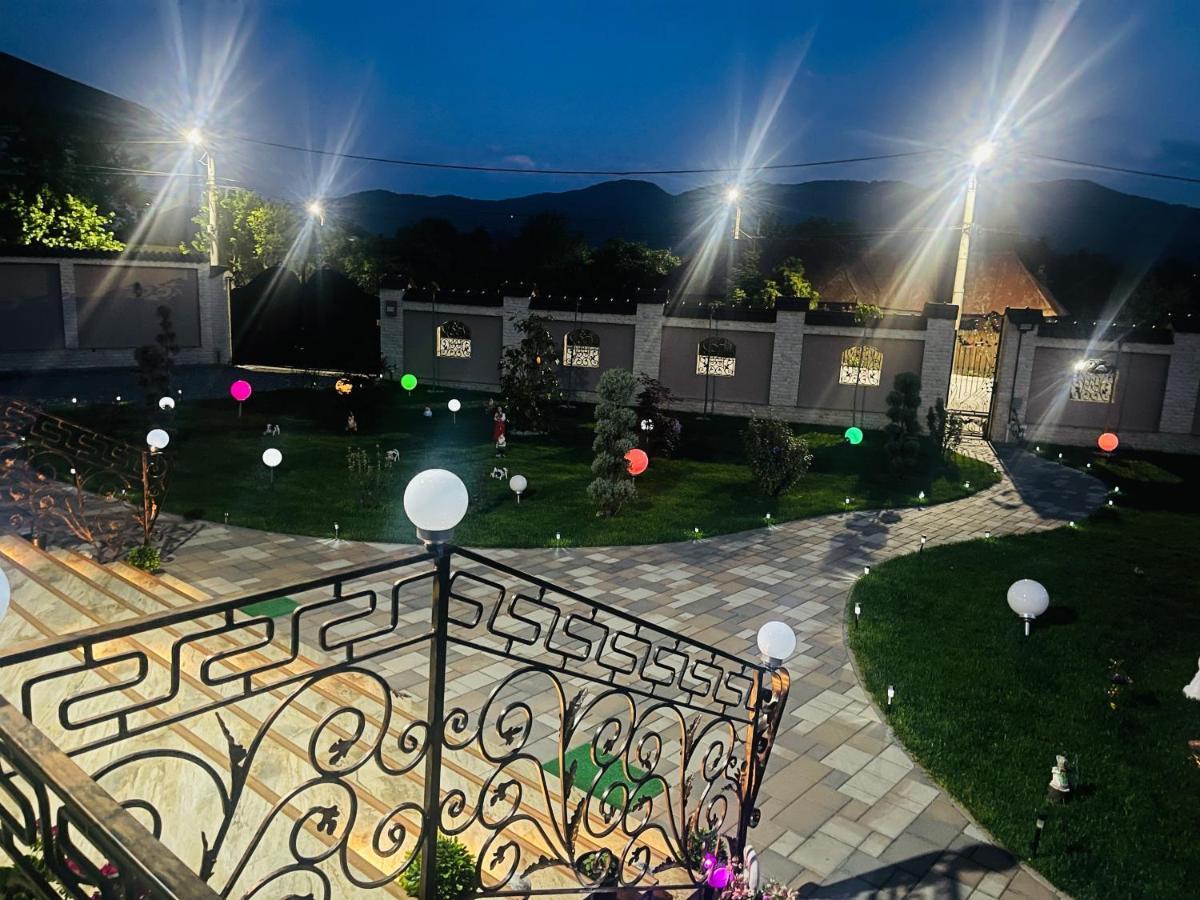לינה וארוחת בוקר Călimăneşti Casa Erk מראה חיצוני תמונה