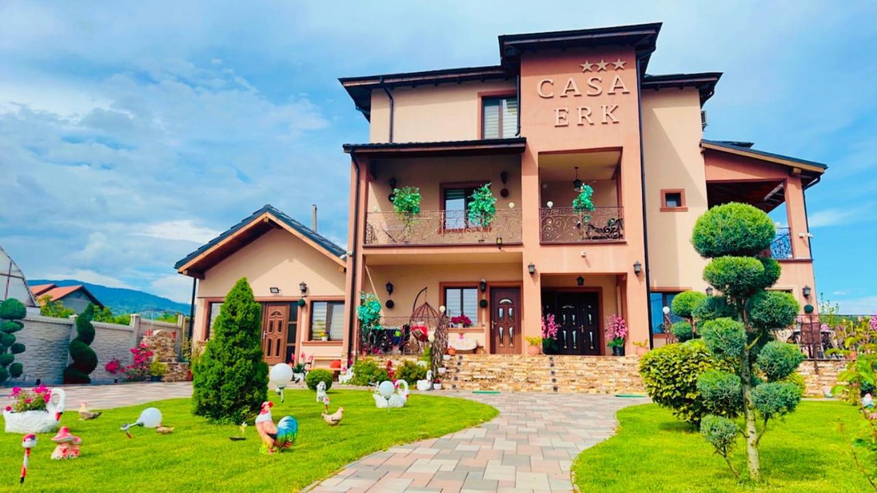 לינה וארוחת בוקר Călimăneşti Casa Erk מראה חיצוני תמונה