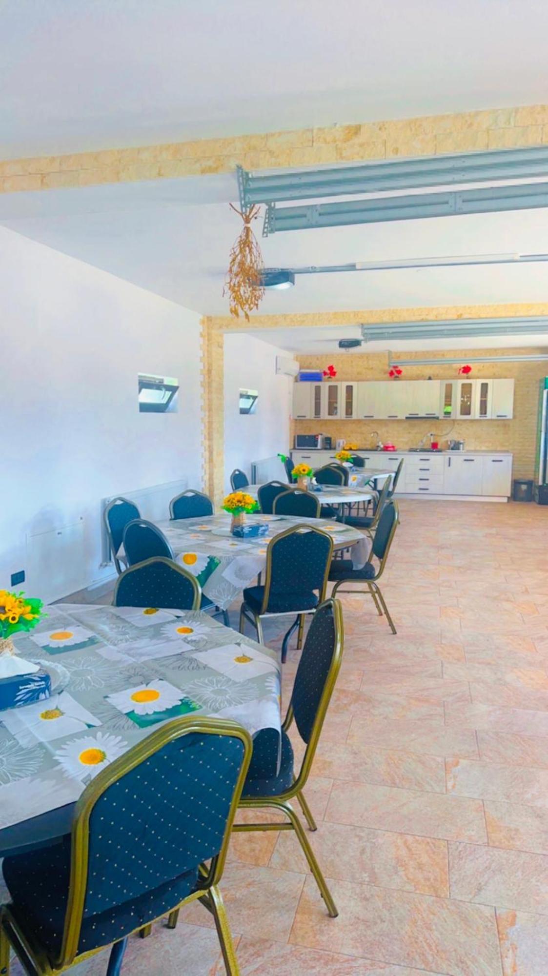 לינה וארוחת בוקר Călimăneşti Casa Erk מראה חיצוני תמונה